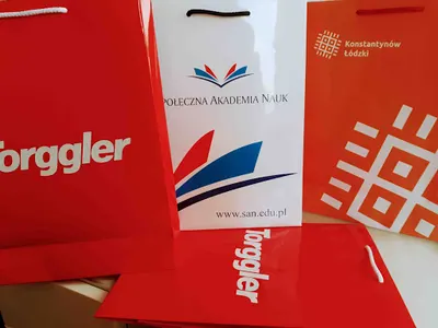 Drukarnia Łódź PrintExPress - Wizytówki, Ulotki, Plakaty, RollUp, Naklejki, Banery, Gadżety Reklamowe